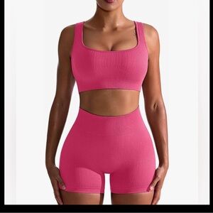 OQQ Women's Workout top and Bottom set Seamless Hot Pink Size Large